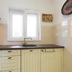 1 Bedroom Amazing In * Podgrađe