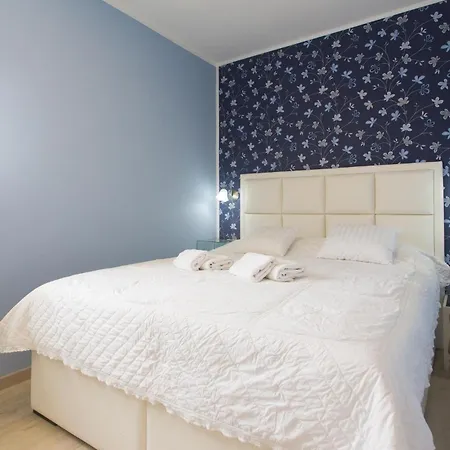 1 Bedroom Beautiful In * Podgrade (Split-Dalmatia)